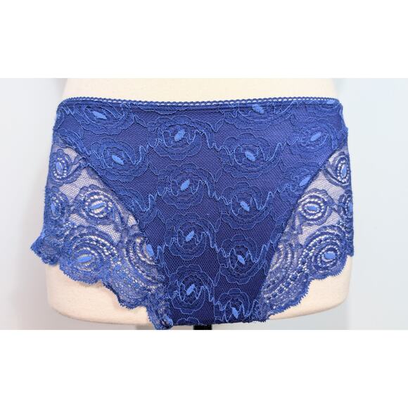 Christie's Designer Italian Blue Lace Bra and Panty Set - Picture 3 of 4